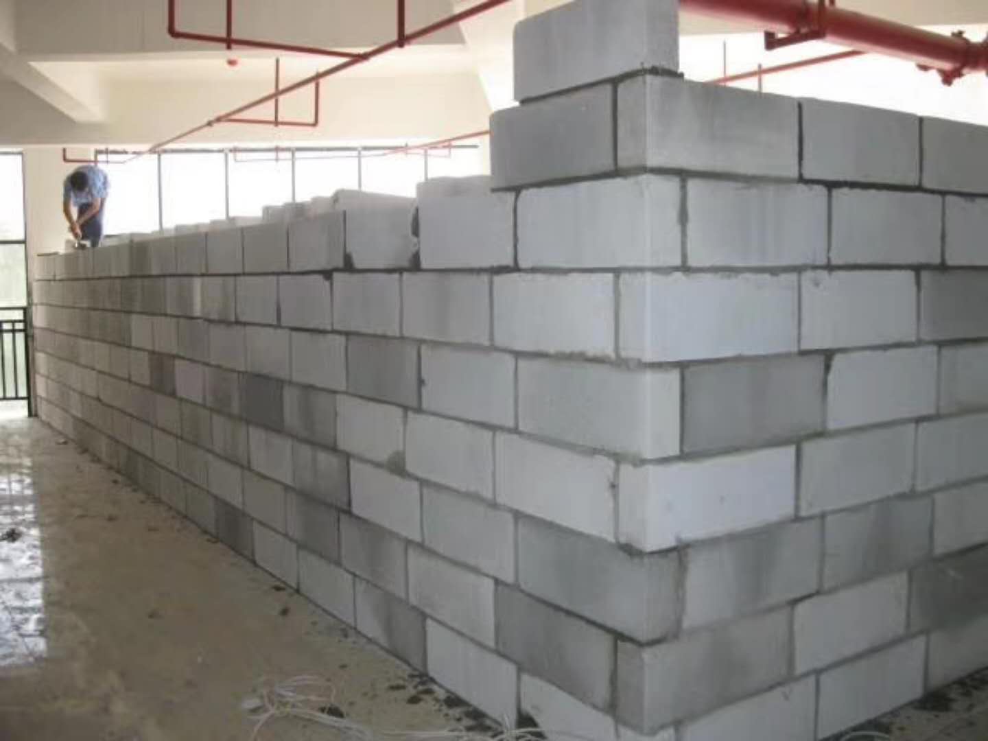汉阴蒸压加气混凝土砌块承重墙静力和抗震性能的研究